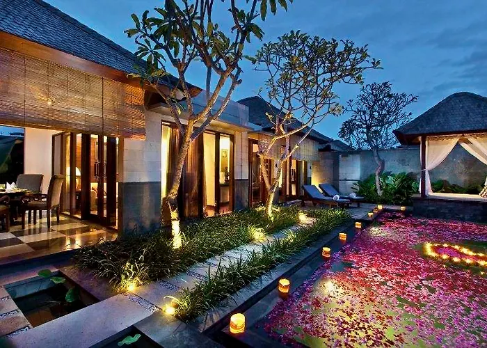 Villa The Khayangan Dreams Villa, *