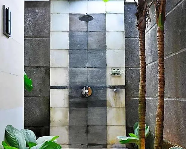 The Khayangan Dreams Villa, Villa