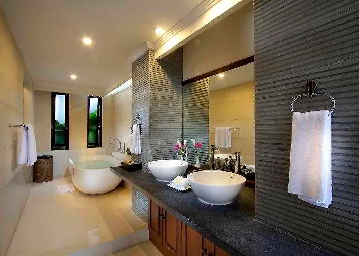 The Khayangan Dreams Villa, *